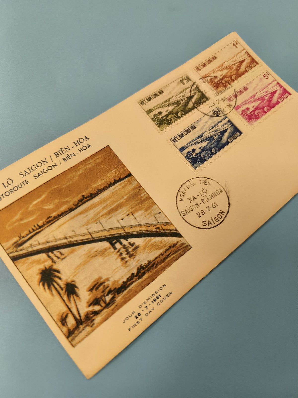 Ancienne enveloppe FDC Vietnam 1961 timbres pont Saigon Bien Hoa collection