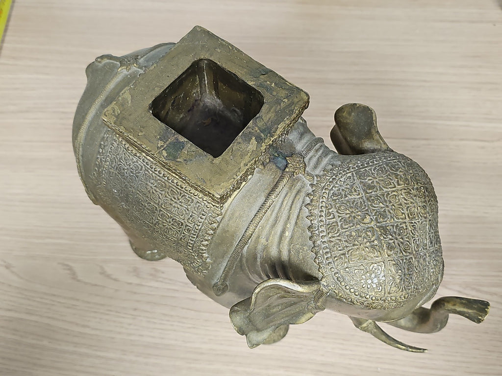 Statue éléphant indienne bronze porte-encens ancien déco orientale vintage