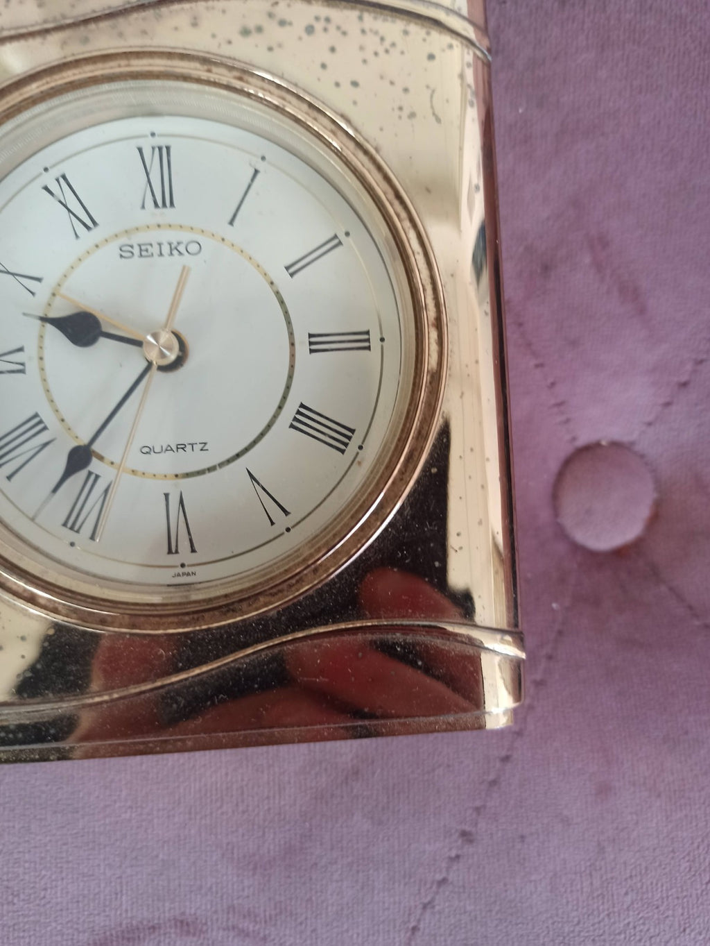 Réveil SEIKO Quartz vintage métal chromé, pendulette chiffres romains