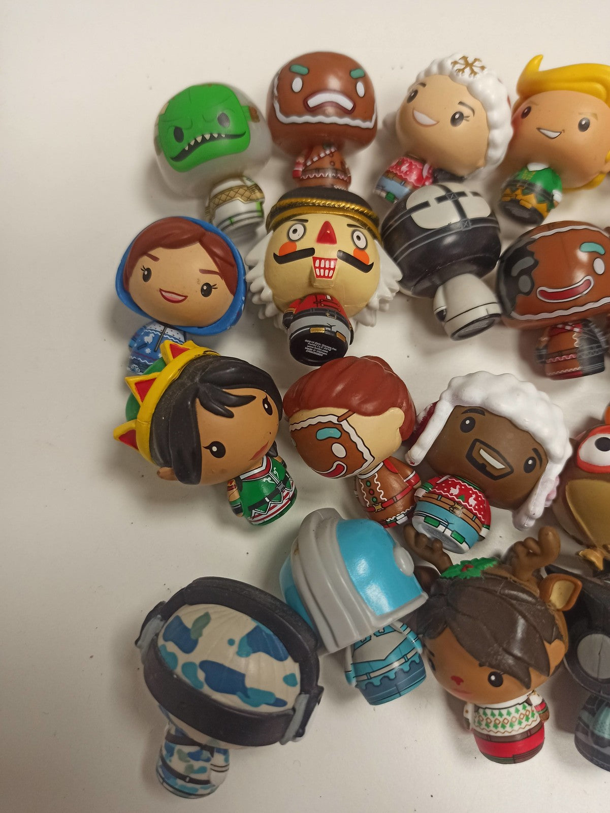 Mini figurines Pop inspirées Fortnite d'occasion, lot personnages jeu vidéo