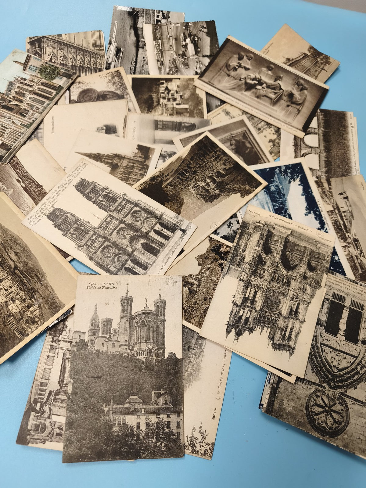 Lot cartes postales anciennes CPA divers lieux France monuments villes vintage