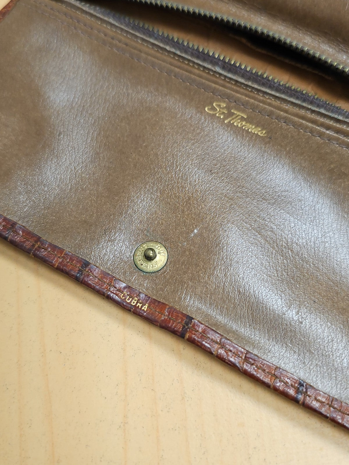 Portefeuille vintage signé St Thomas ancien, collection rétro authentique