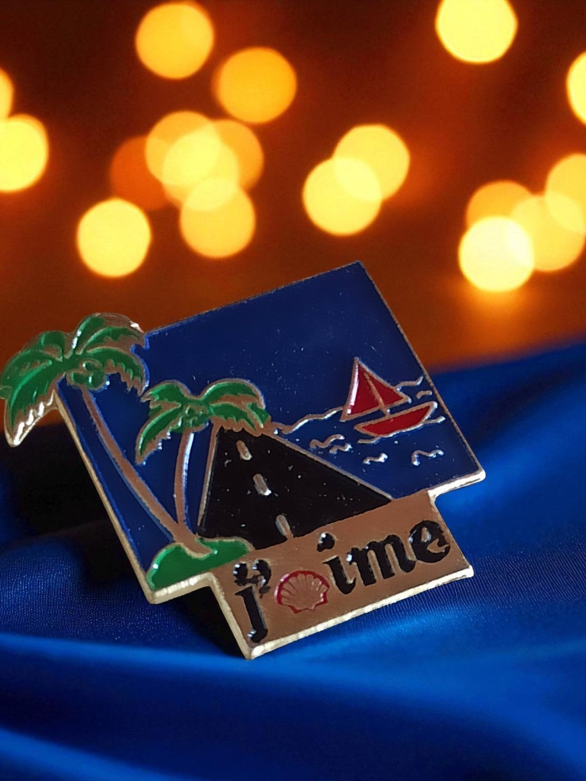 Pin's vintage Shell j'aime édition limitée, palmiers, mer, Montagne