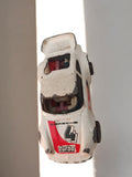 Voiture miniature Porsche 911 turbo vintage blanche n°4 modèle réduit ancien
