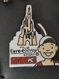 Pin's ancien Eurodisney vintage ? badge rétro collection parc Disneyland Paris