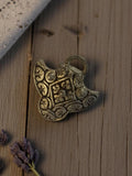 Pendentif vintage métal doré motif ciselé années 50 bijouterie rétro