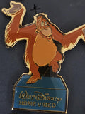 Pin's rétro ancien Walt Disney Home Video collection vintage badge rare