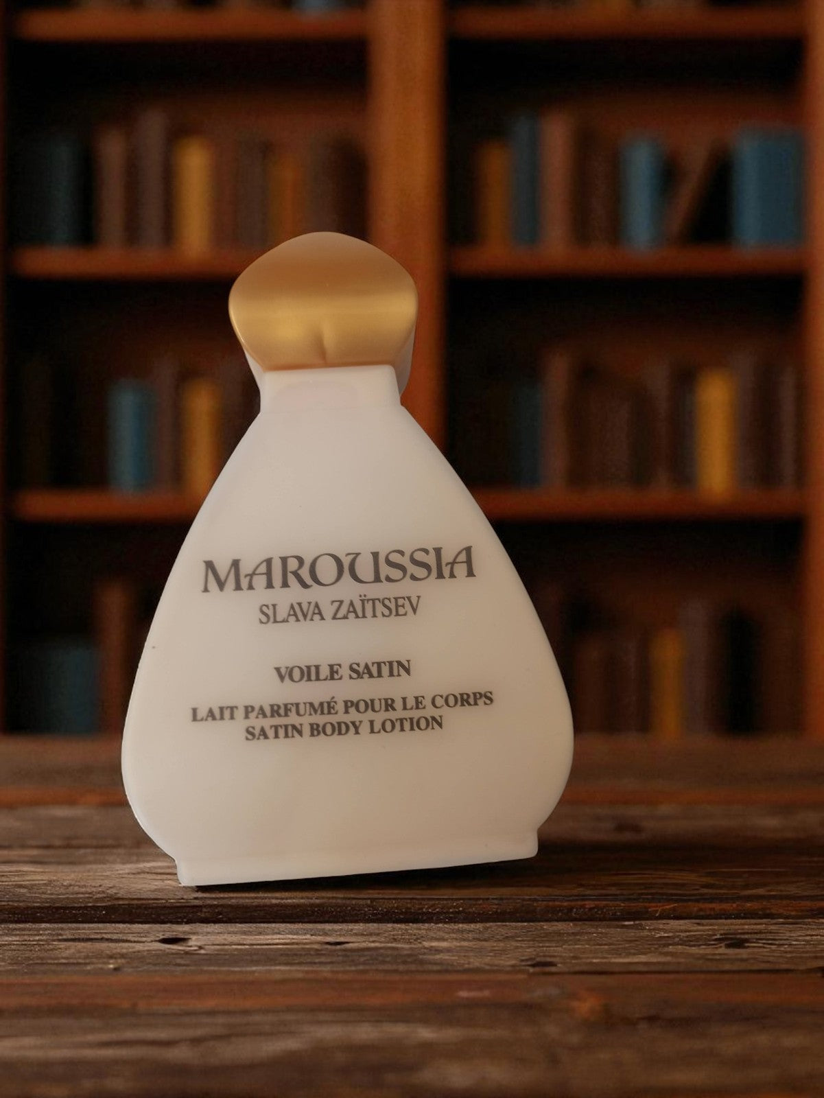 Lait parfumé Maroussia Voile Satin vintage, flacon rétro Slava Zaïtsev