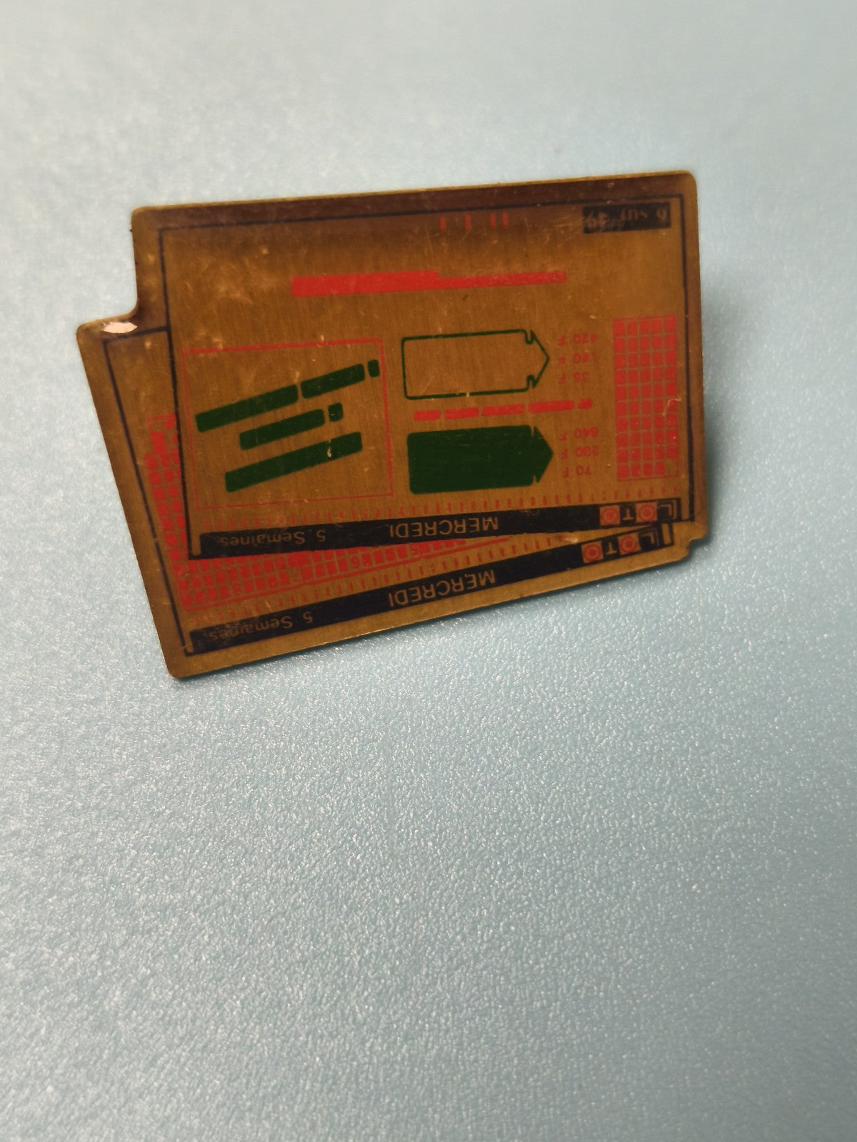 Vintage pin's Loto graphique rectangulaire ancien collection rétro (Ref 17)