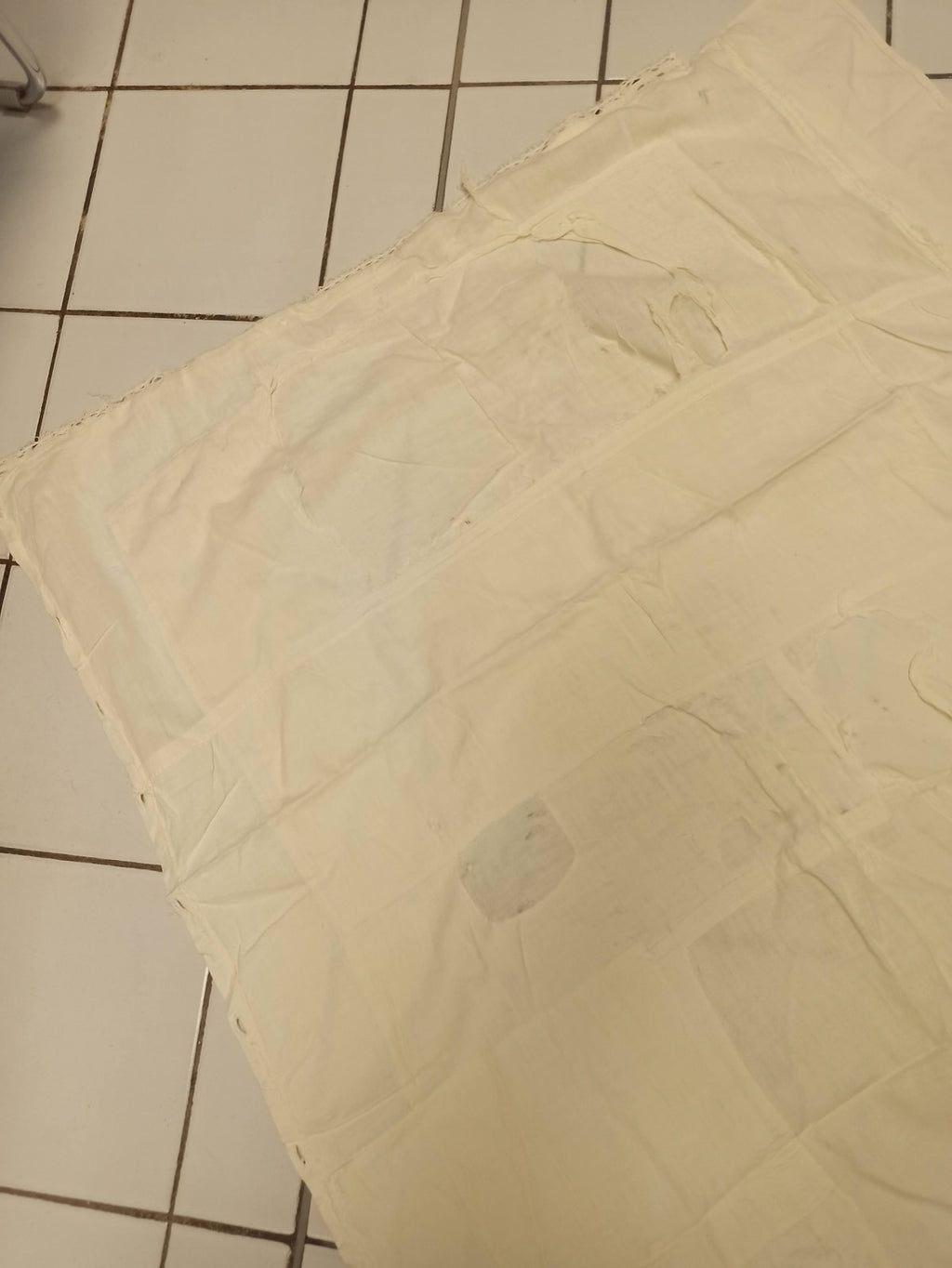 Drap de lit ancien brodé fin XIXe vintage rétro collection linge maison rare