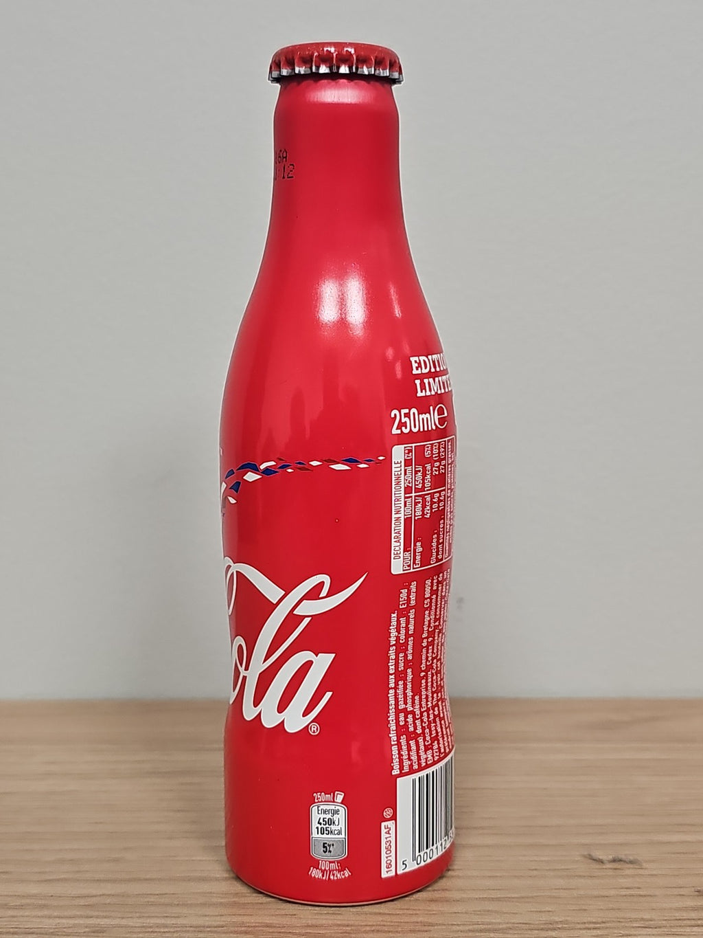 Bouteille Coca Cola pleine UEFA Euro 2016 France boisson édition spéciale foot