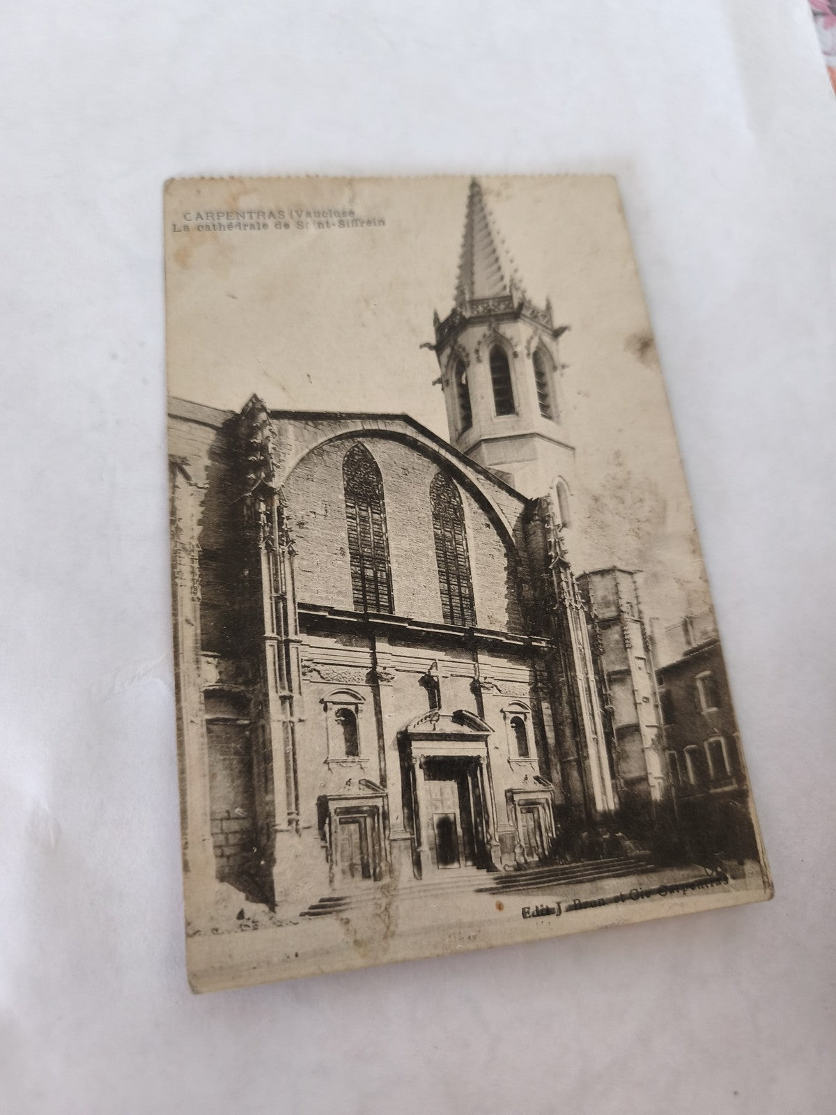 Carte postale ancienne vintage Carpentras, souvenir rétro collection France