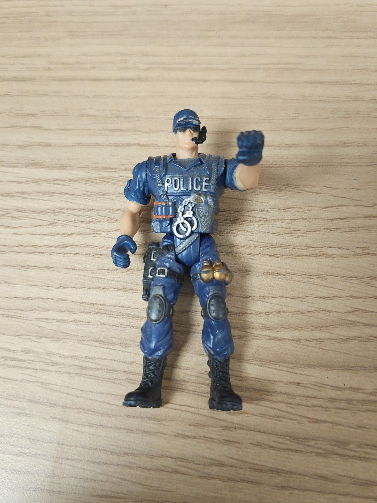 Figurine Police SWAT Force Chap Mei ? Jouet articulé d?occasion thème interventi