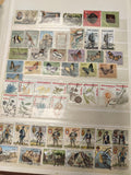 Lot de timbres oblitérés Mozambique et Portugal, motifs faune flore et costumes