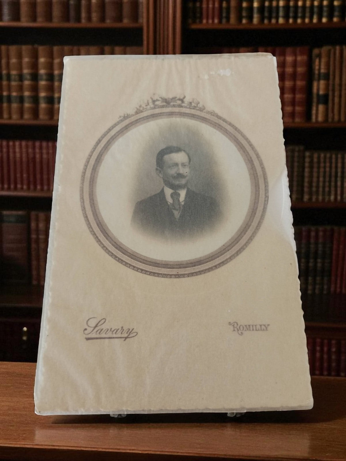 Photographie ancienne portrait homme Savary Romilly, vintage rétro collection