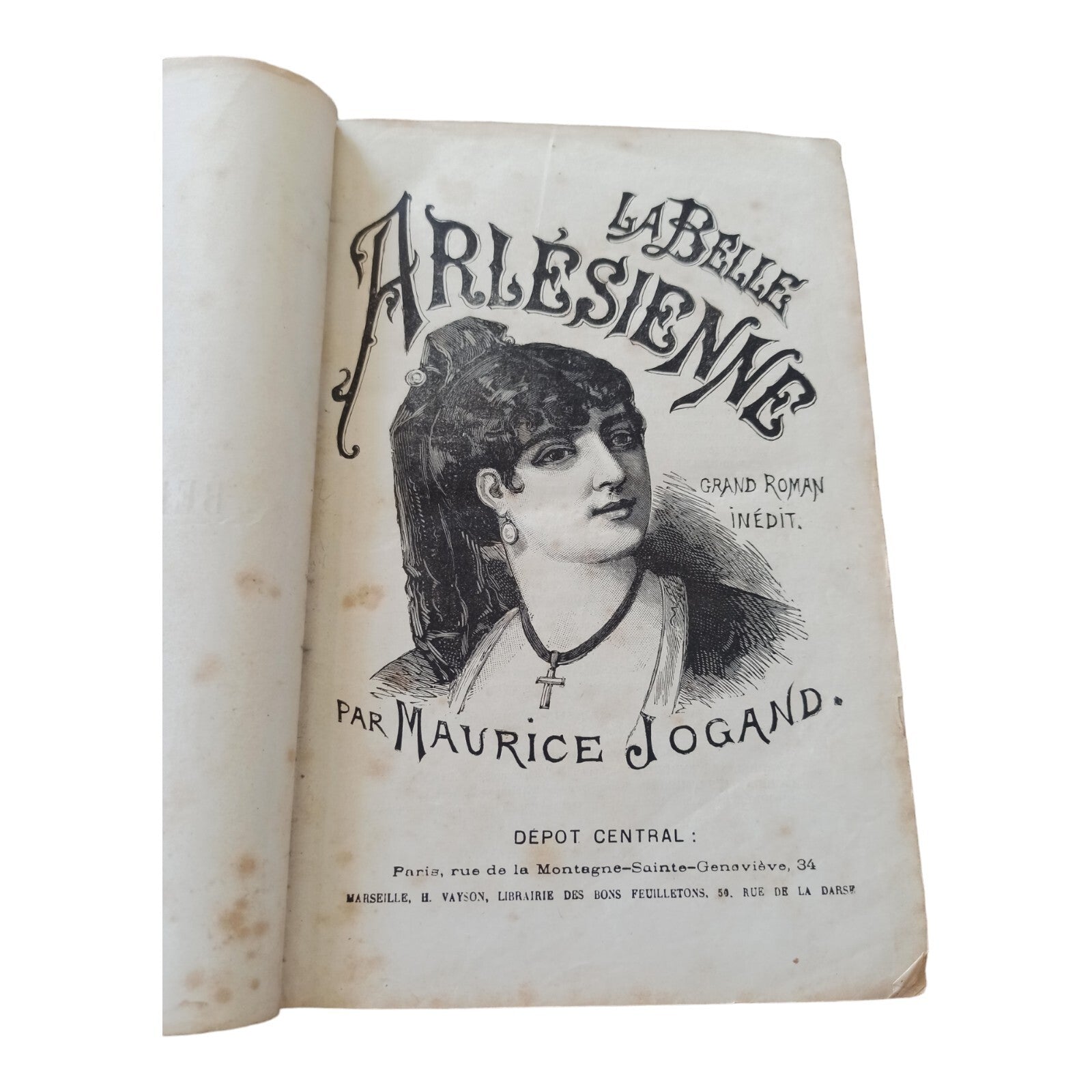 Livre ancien La Belle Arlésienne Maurice Jogand grand format relié XIXe