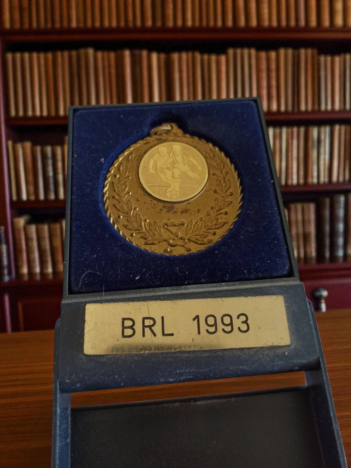 Médaille bronze football BRL 1993 vintage trophée sport ancien
