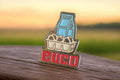 Pin's vintage EUCO rétro – motif œufs et brique de lait – accessoire badge