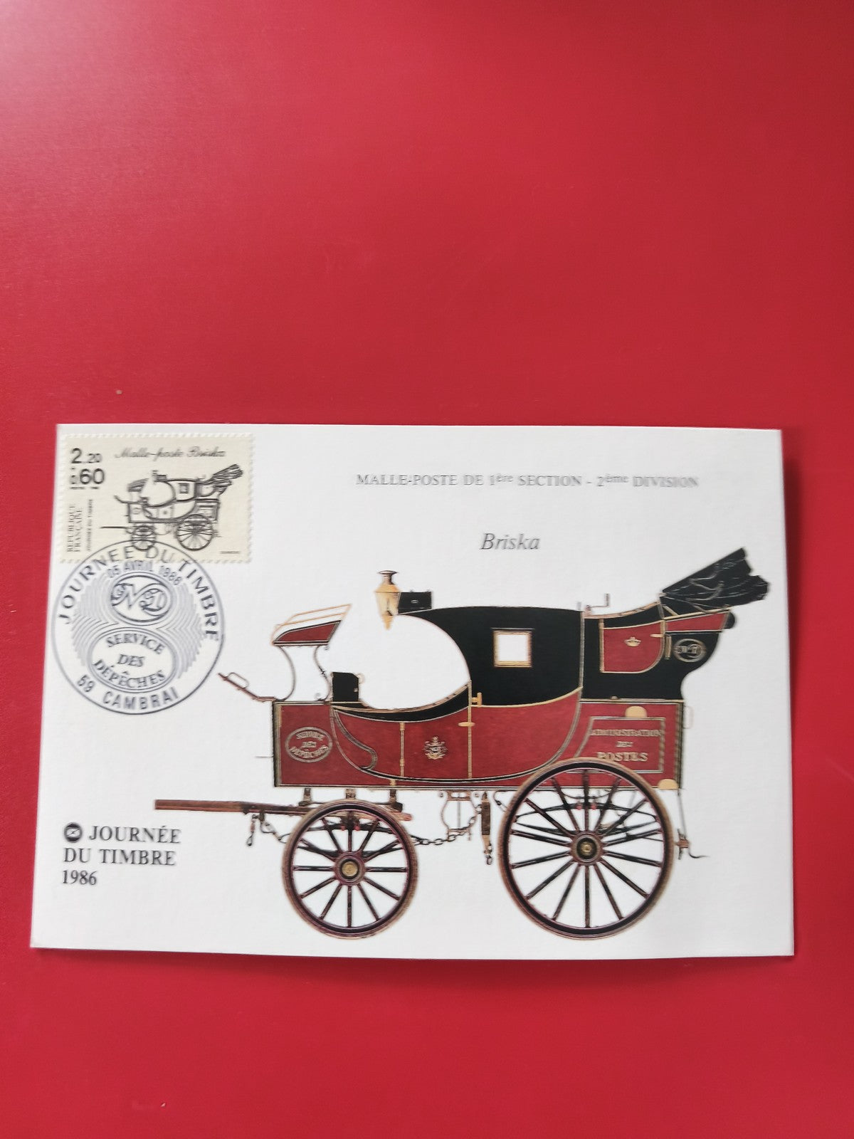 Carte postale philatélie Journée du Timbre 1986 Briska malle-poste rouge
