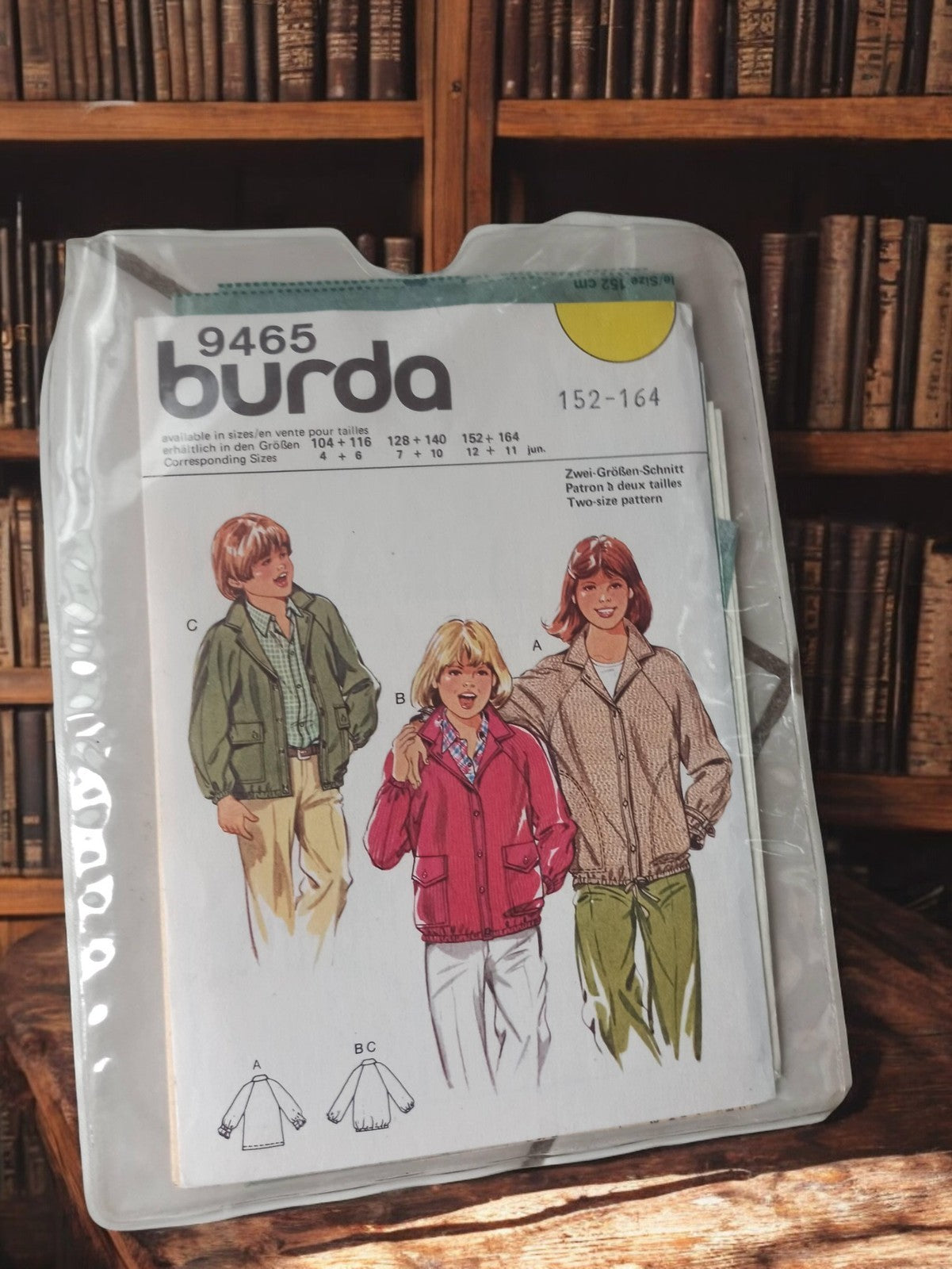 Patron couture Burda 9465 ancien vintage veste enfant 152-164 rétro