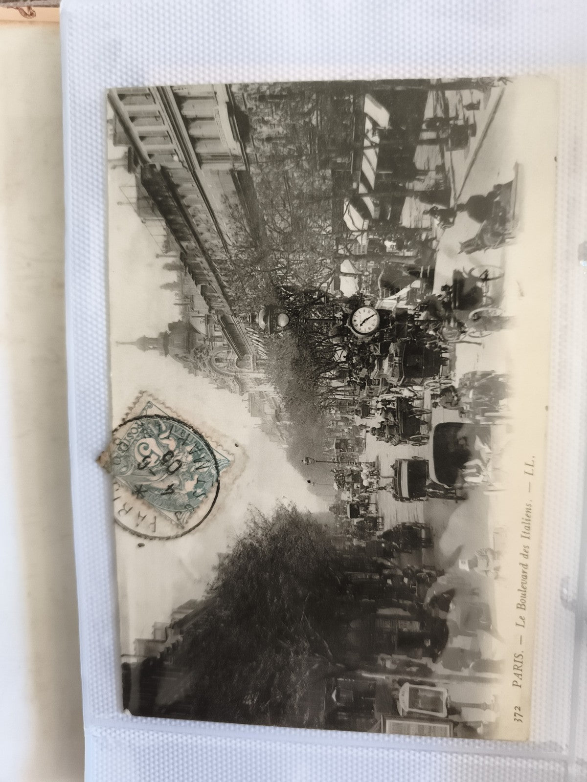 CPA Paris Boulevard Italiens LL timbre affranchie photo ancienne