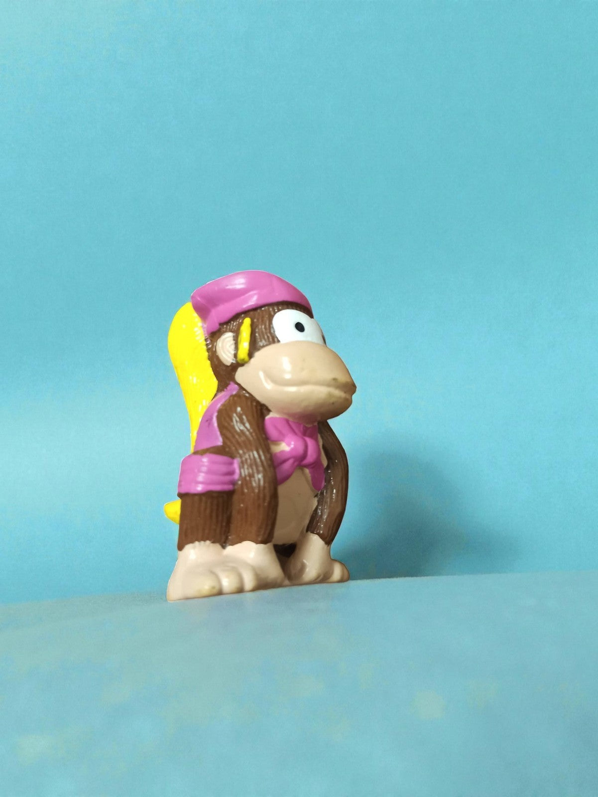 Figurine Donkey Kong Dixie Kong vintage rétro, jouet ancien, déco gaming