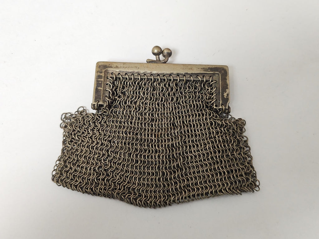 Grande bourse vintage en cotte de mailles argentée, châtelaine ancienne rétro
