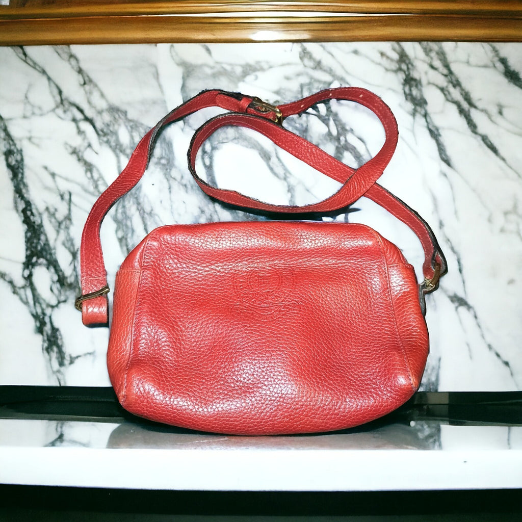 Sac bandoulière Balmain Paris cuir rouge grainé logo femme