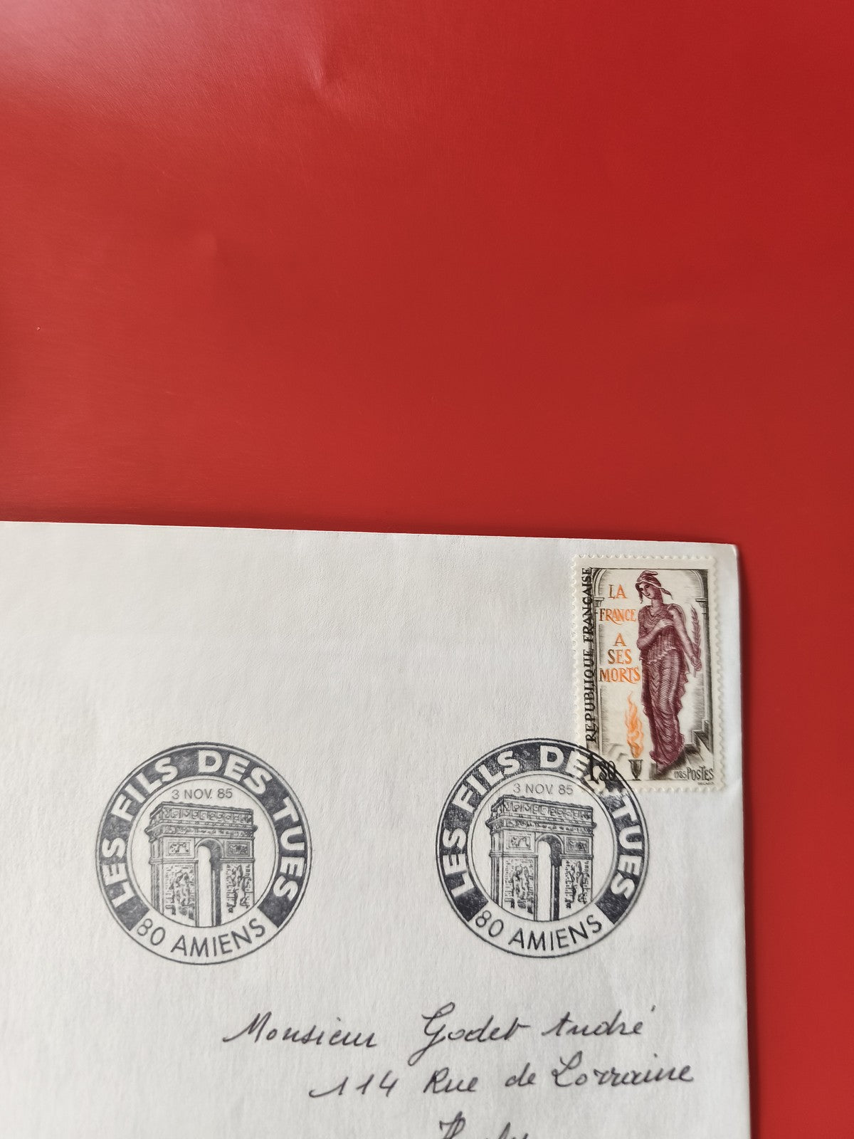 Enveloppe philatélie oblitérée Amiens 1985 timbre La France à ses morts