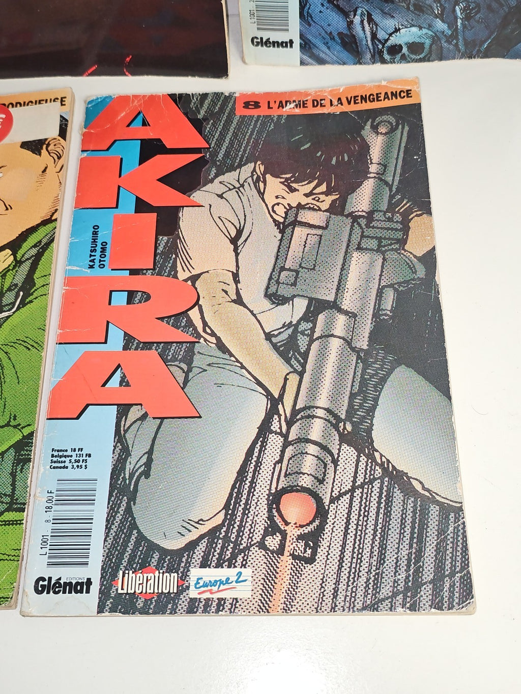 Lot mangas Akira anciens collection rétro, albums vintage pour amateurs et passi