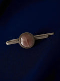 Pince à cravate vintage ronde aspect nacré rétro accessoire costume homme ancien