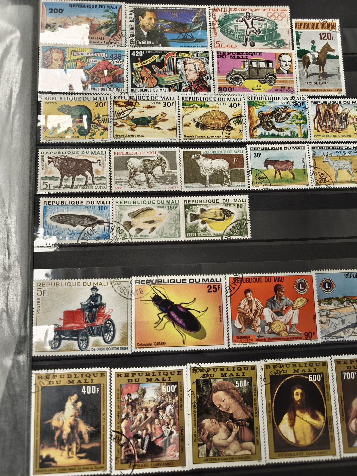 Lot de timbres République du Mali thématiques animaux, art, véhicules, oblitérés