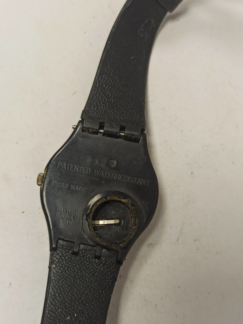 Montre Swatch homme vintage Swiss made noir jour/date rétro Irony ancien