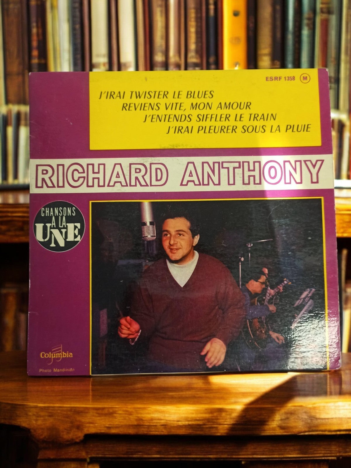 Vinyle 45 tours Richard Anthony Columbia années 60 pochette Chansons à la Une