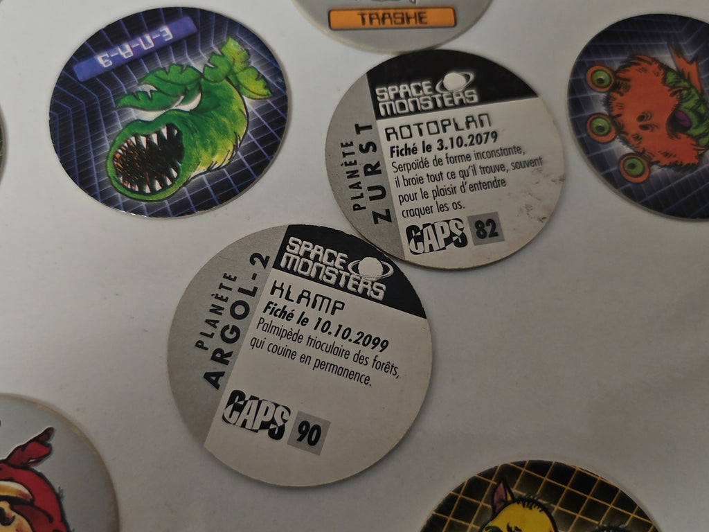 Gros lot de pogs Space Monsters originaux jeu d'enfance divertissant occasion