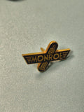 Vintage pin's Monroe doré logo ancien collection automobile rétro