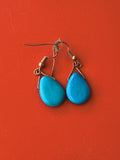Paire de boucles d?oreilles vintage anciennes rétro pour collection ou cadeau or