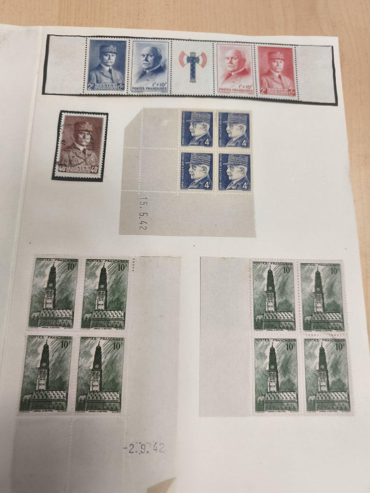 Lot timbres France 1940s Pétain blocs neufs oblitérés philatélie