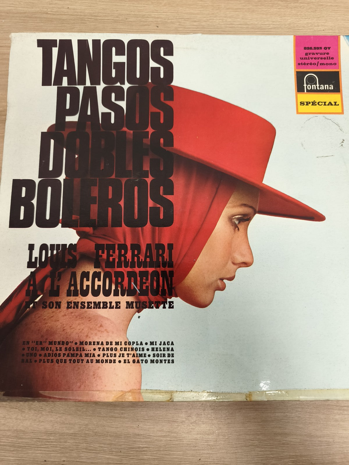 Vinyle 33T Louis Ferrari Accordéon Tangos Pasos Dobles Boléros pochette rouge