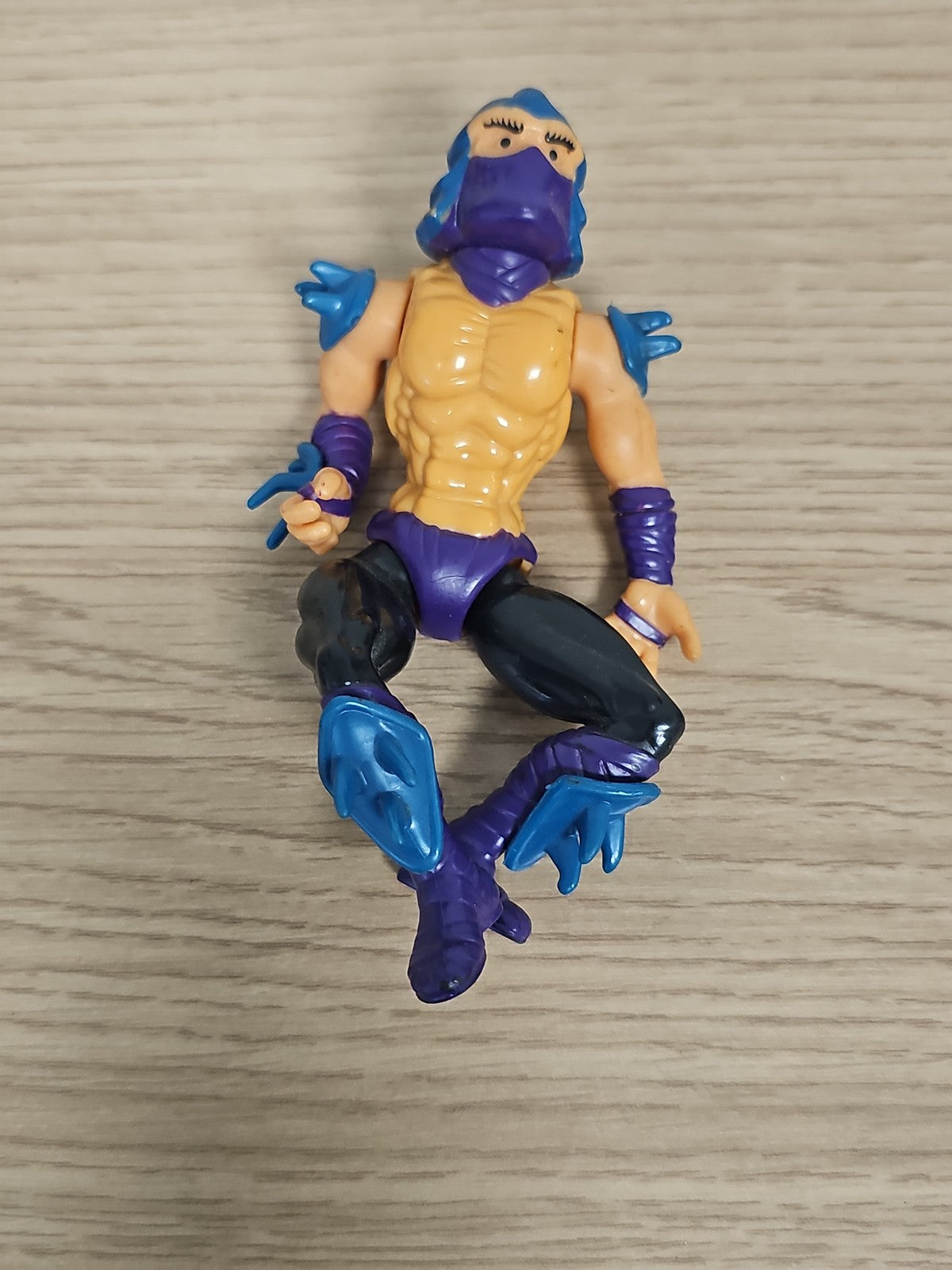 Figurine rétro TMNT Shredder 1988 ? jouet ancien Teenage Mutant Ninja Turtles