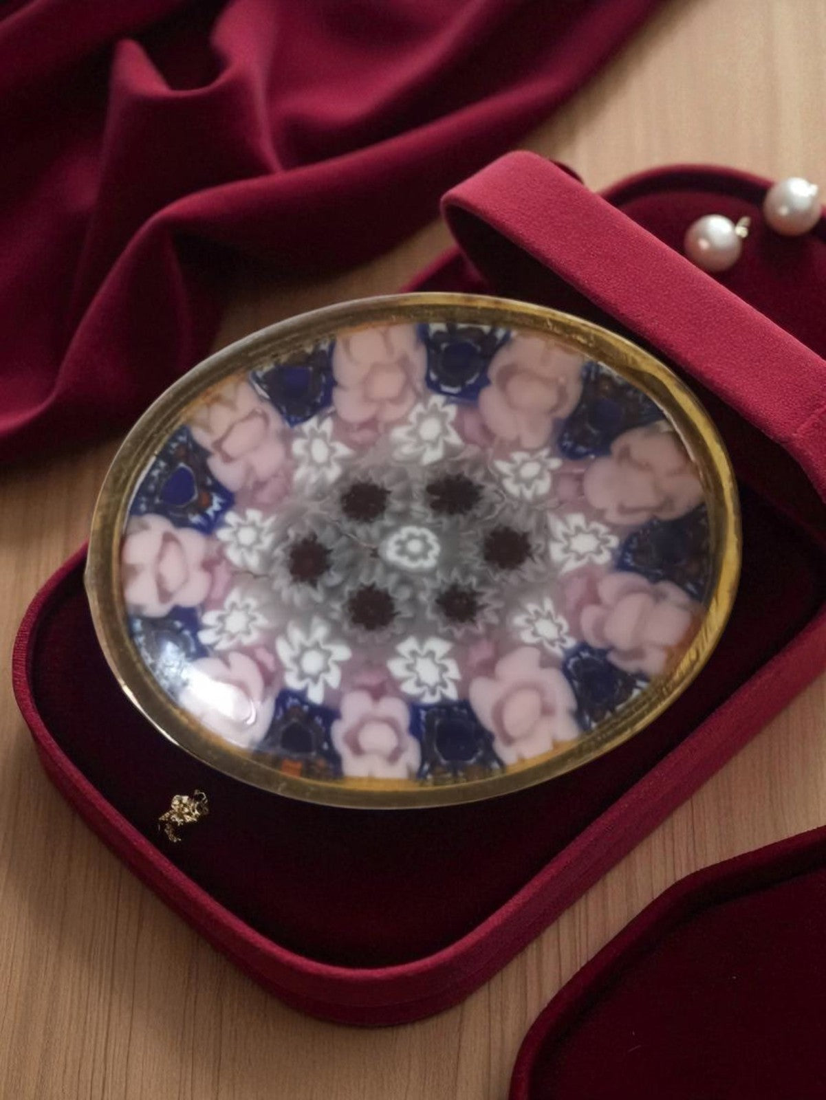 Broche ancienne rétro dorée, motif floral kaléidoscopique, bijou fantaisie vinta