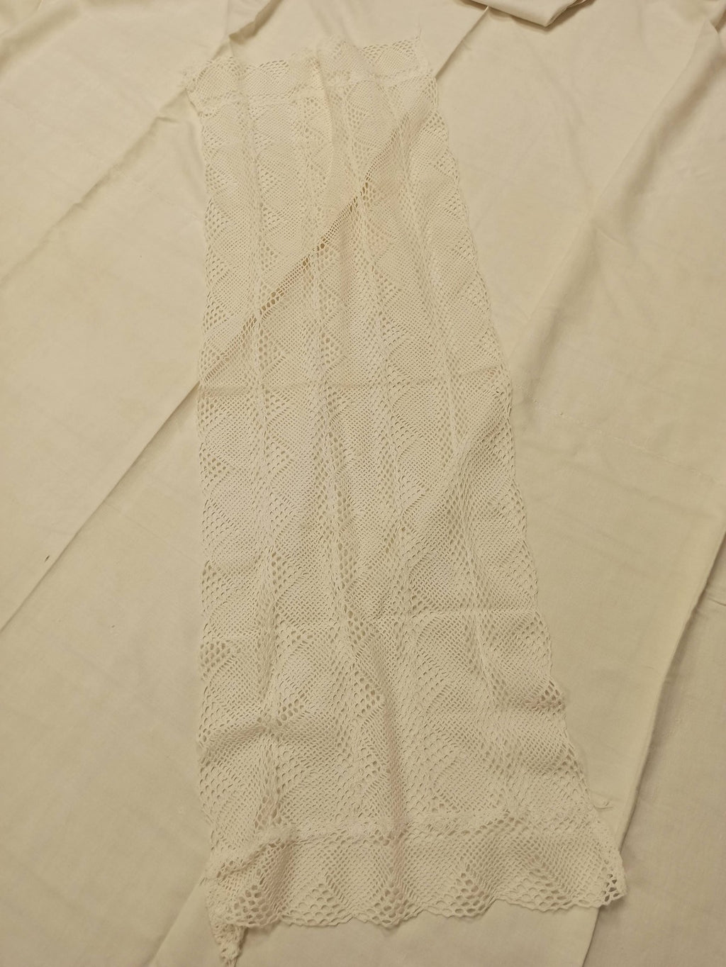 Set linge de table ancien XIXe brodé dentelle crochet vintage rare déco rétro