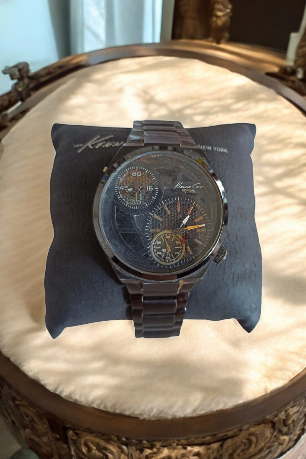 Montre Kenneth Cole New York chronographe vintage noir multi-cadrans homme