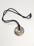Collier pendentif donut en pierre naturelle rhyolite bijou élégant femme occasio