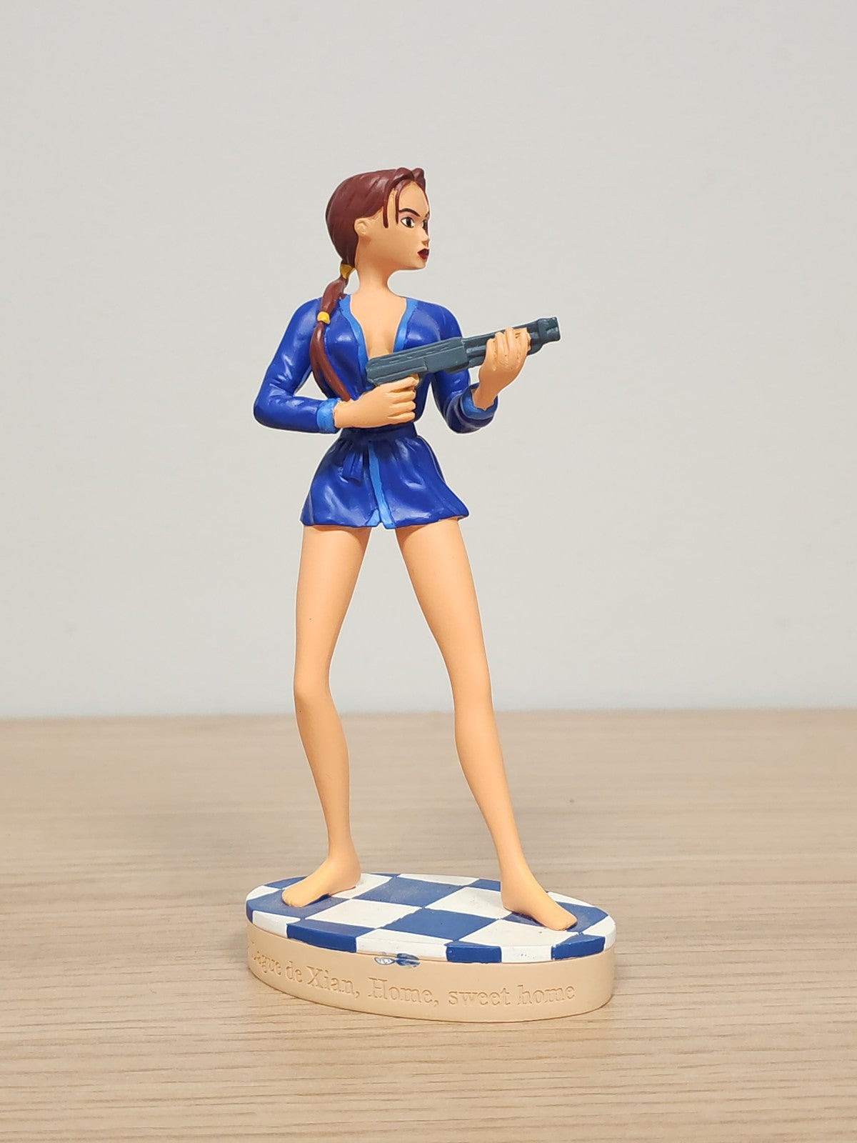 Figurine Tomb Raider Lara Croft Atlas ? Figurine décorative personnage jeu vidéo
