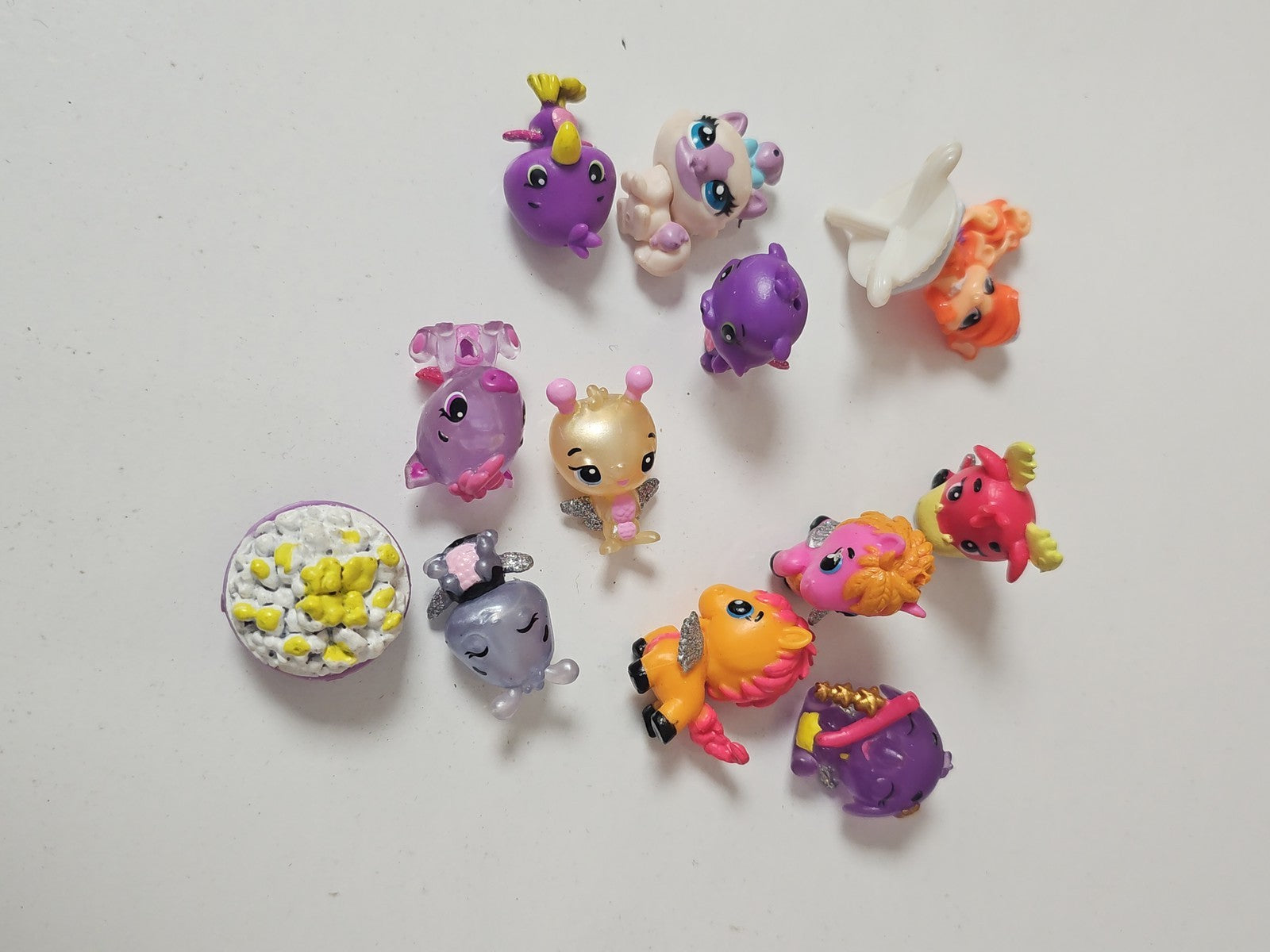 Lot de figurines Hatchimals Colleggtibles miniatures jouets enfants mixte occasi