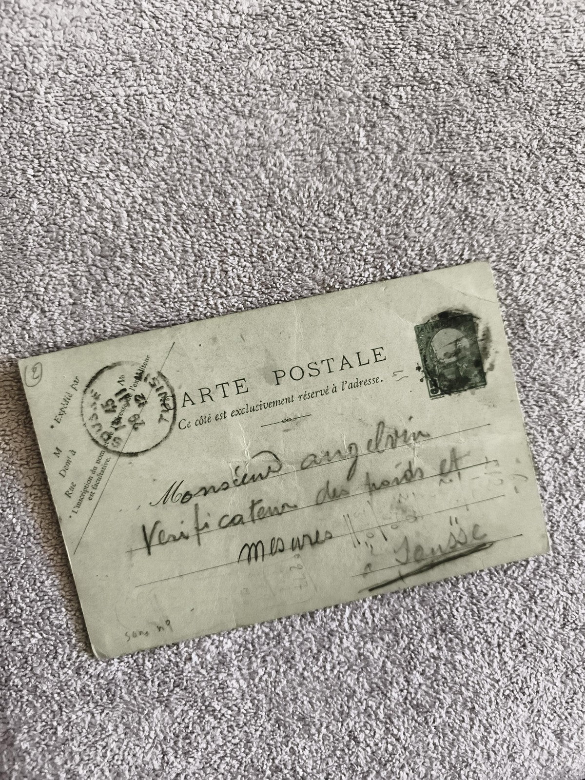 Carte postale oblitérée France timbre vert philatélie écriture manuscrite