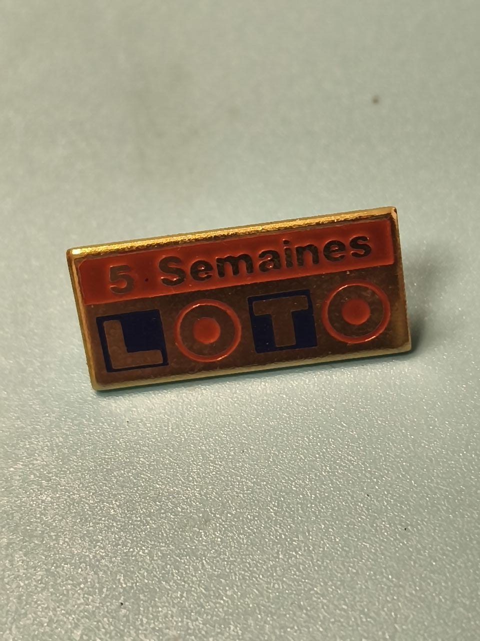 Pin's vintage LOTO 5 semaines ? badge ancien collection Française rétro