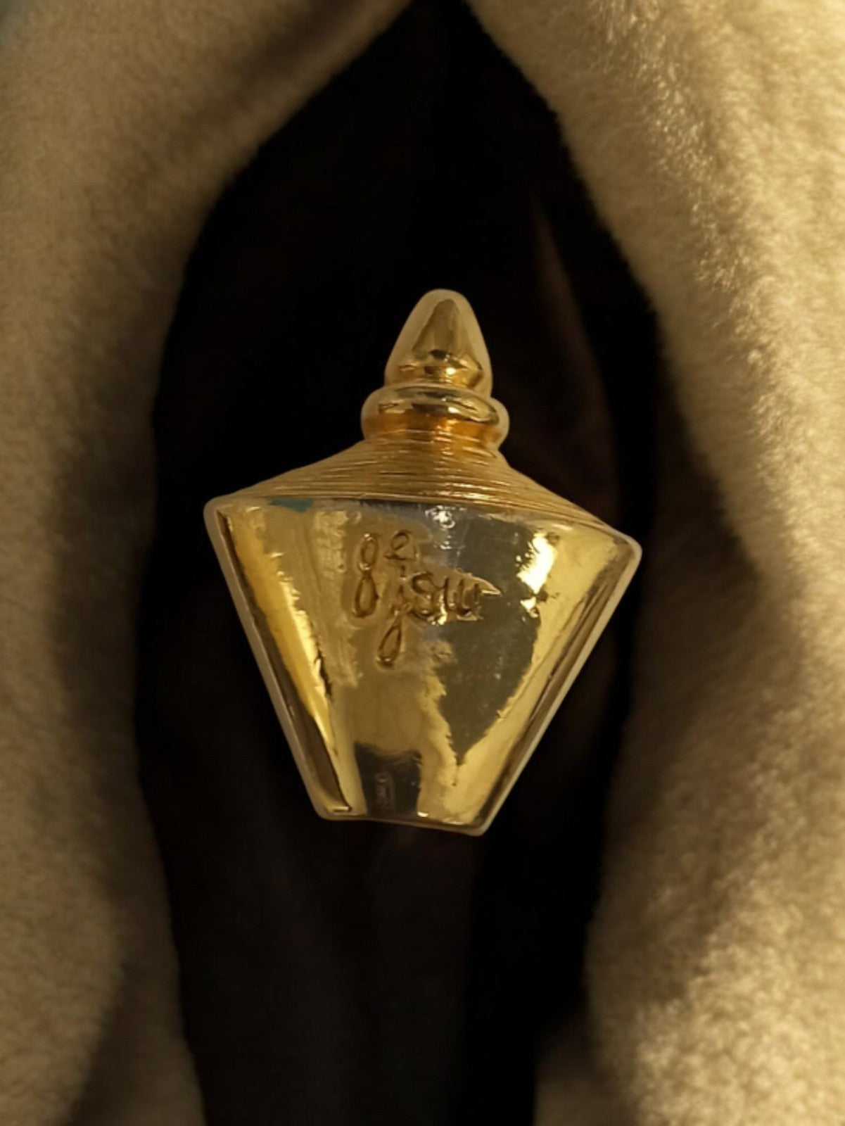 Broche vintage flacon parfum doré 8e jour, bijou fantaisie ancien