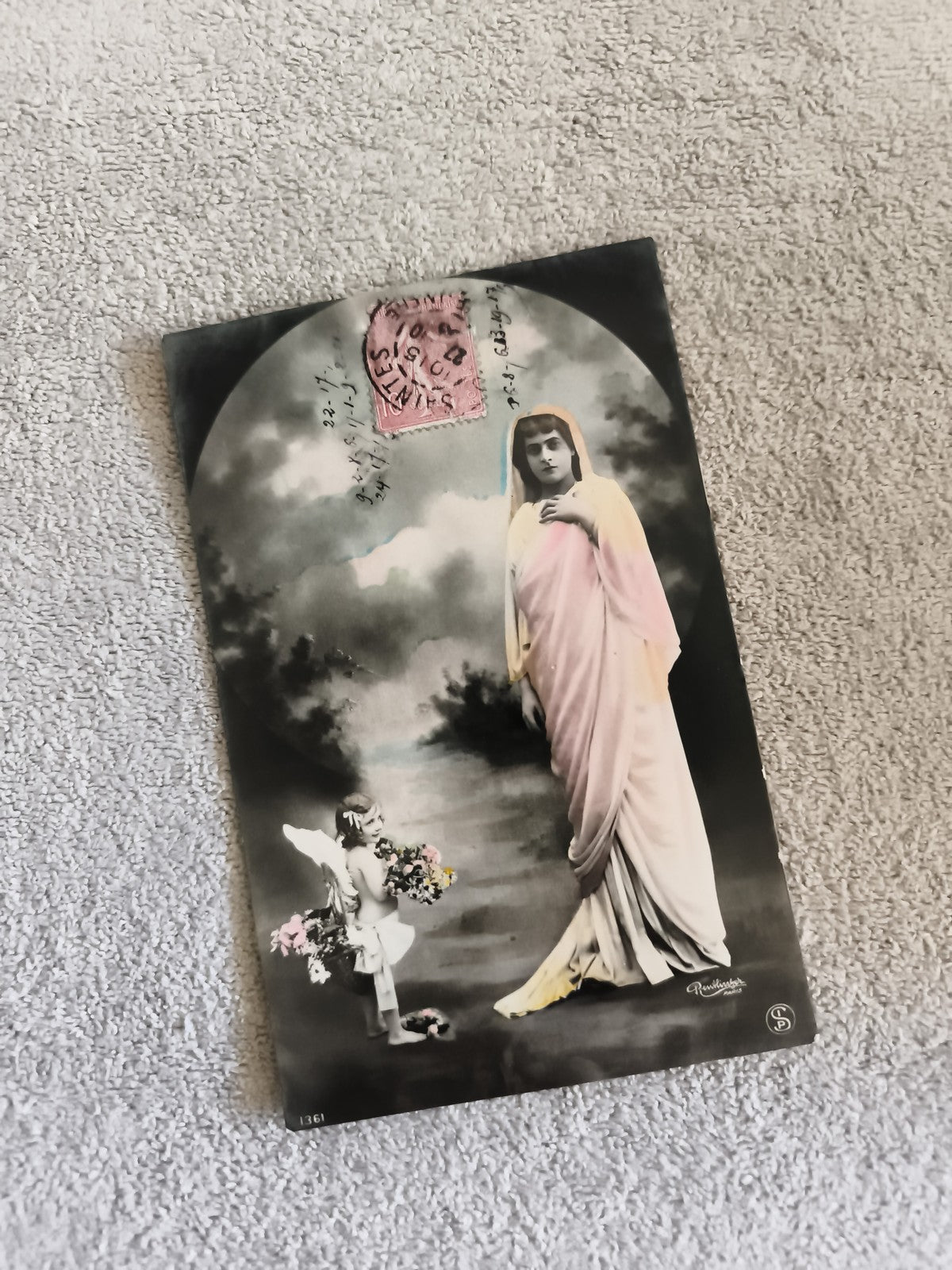 Carte postale illustrée religieuse coloriée ange femme voilée CPA début XXe